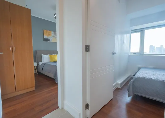 Cozy 2br In Bgc - Fixed Wi-fi 58 Inch Uhd Tv *